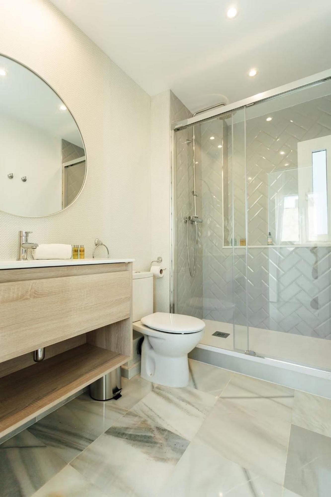 Апартаменти Reformed And Comfy- 2Bd 2Bth- Arenal Севілья Екстер'єр фото