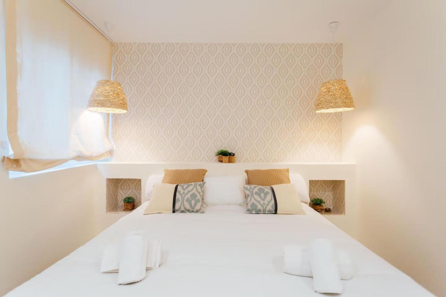 Апартаменти Reformed And Comfy- 2Bd 2Bth- Arenal Севілья Екстер'єр фото