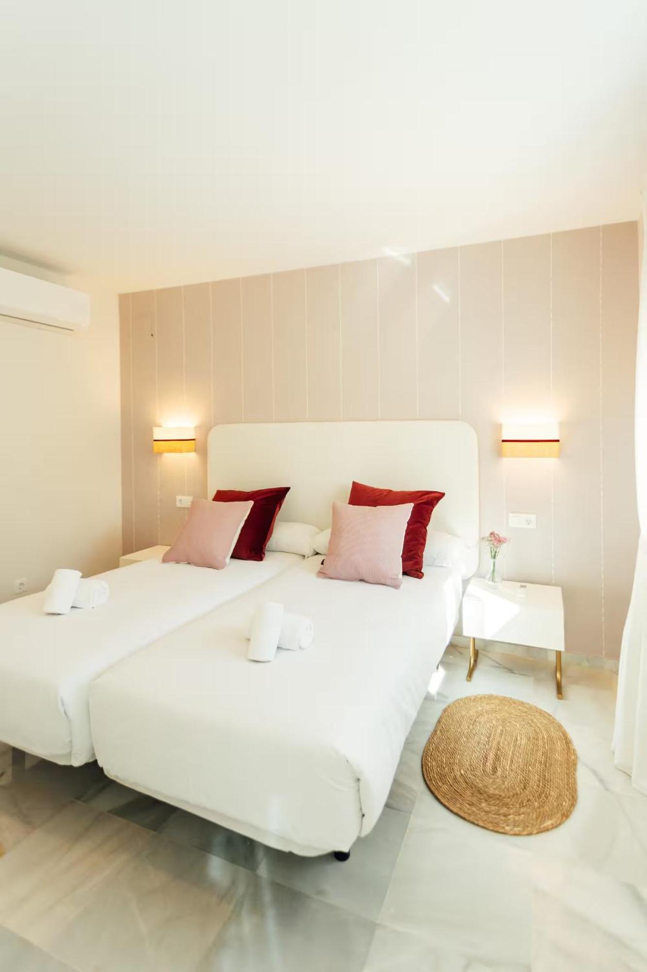 Апартаменти Reformed And Comfy- 2Bd 2Bth- Arenal Севілья Екстер'єр фото